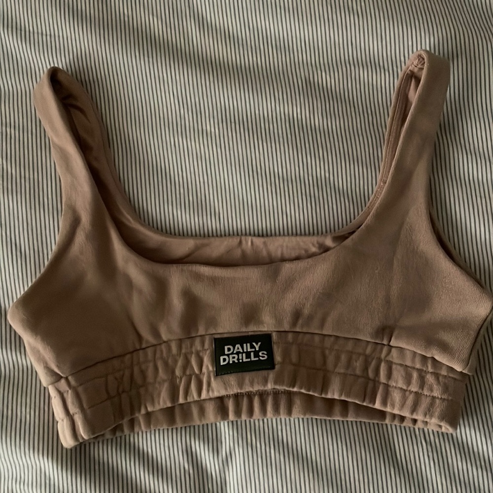 Daily Drills Sweatshirt Sports Bra